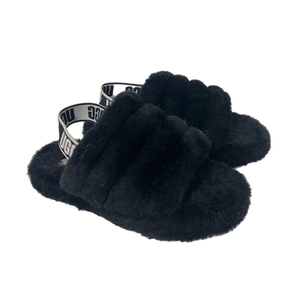 UGG Big Kids Fluff Yeah Slide Sandals Size 1 - 1098494K Black
